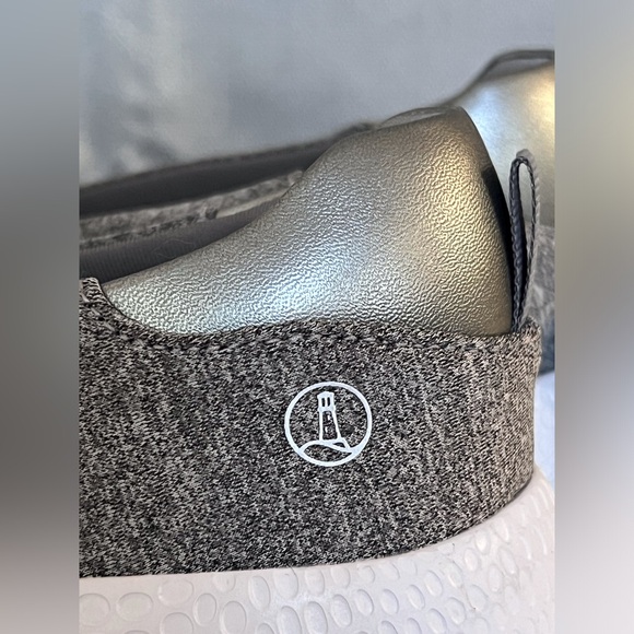 Lands’ End Gatas Ladies Gray Slip-on Walking Shoes - Picture 8 of 11